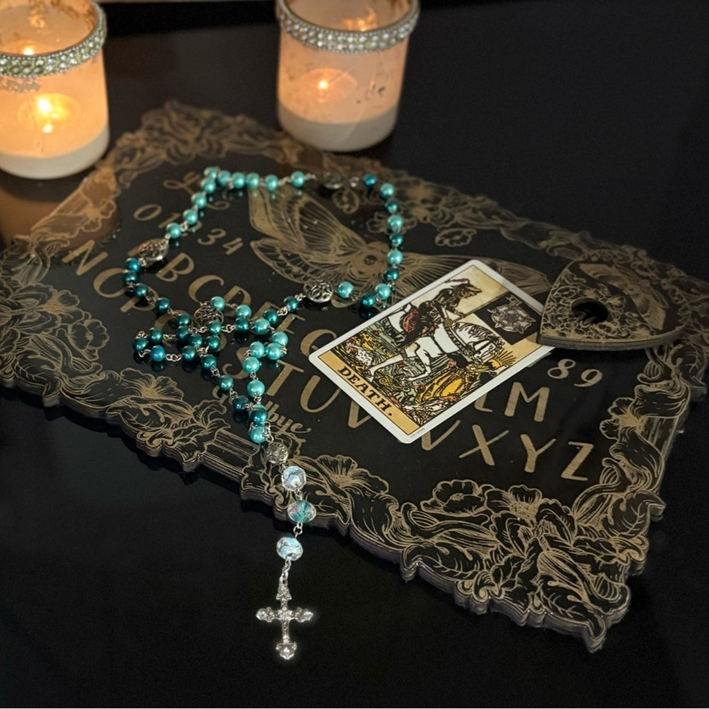 Handmade Turquoise Beaded Crucifix Necklace — NEW WITHOUT TAGS 🏷️