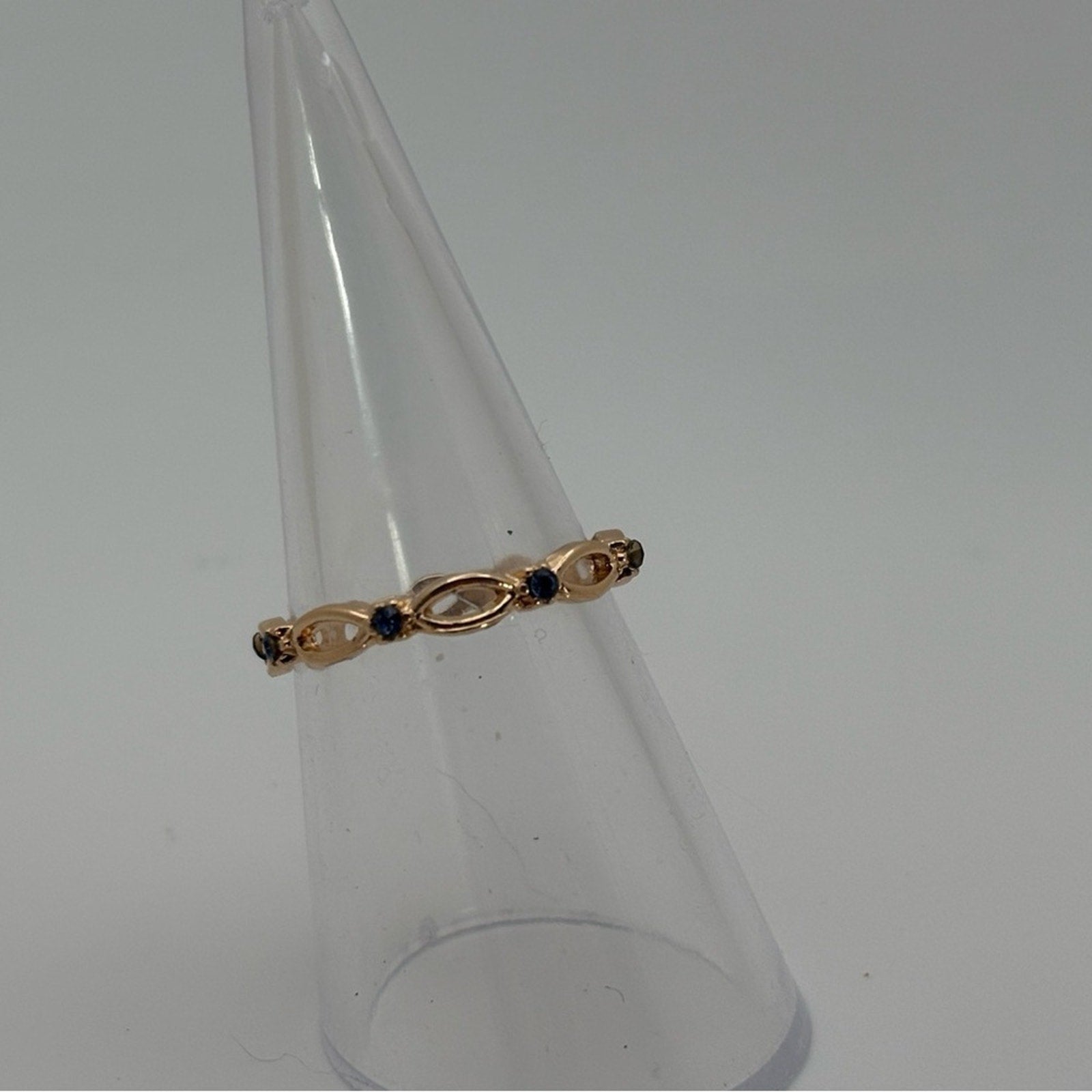 ✨ Gold Tone Infinity Style Ring with Blue & Clear Stones ✨