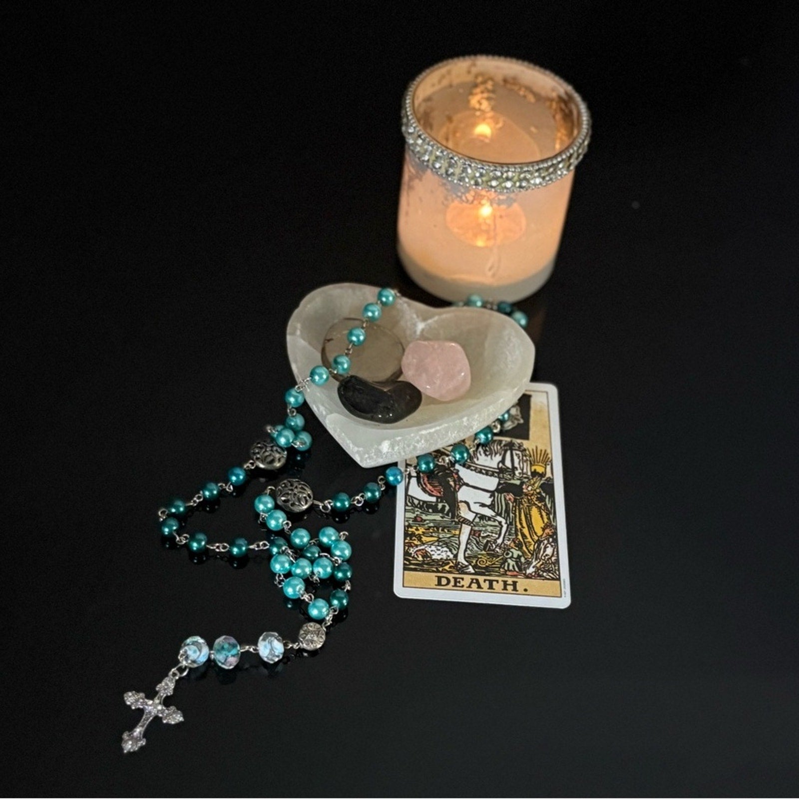 Handmade Turquoise Beaded Crucifix Necklace — NEW WITHOUT TAGS 🏷️
