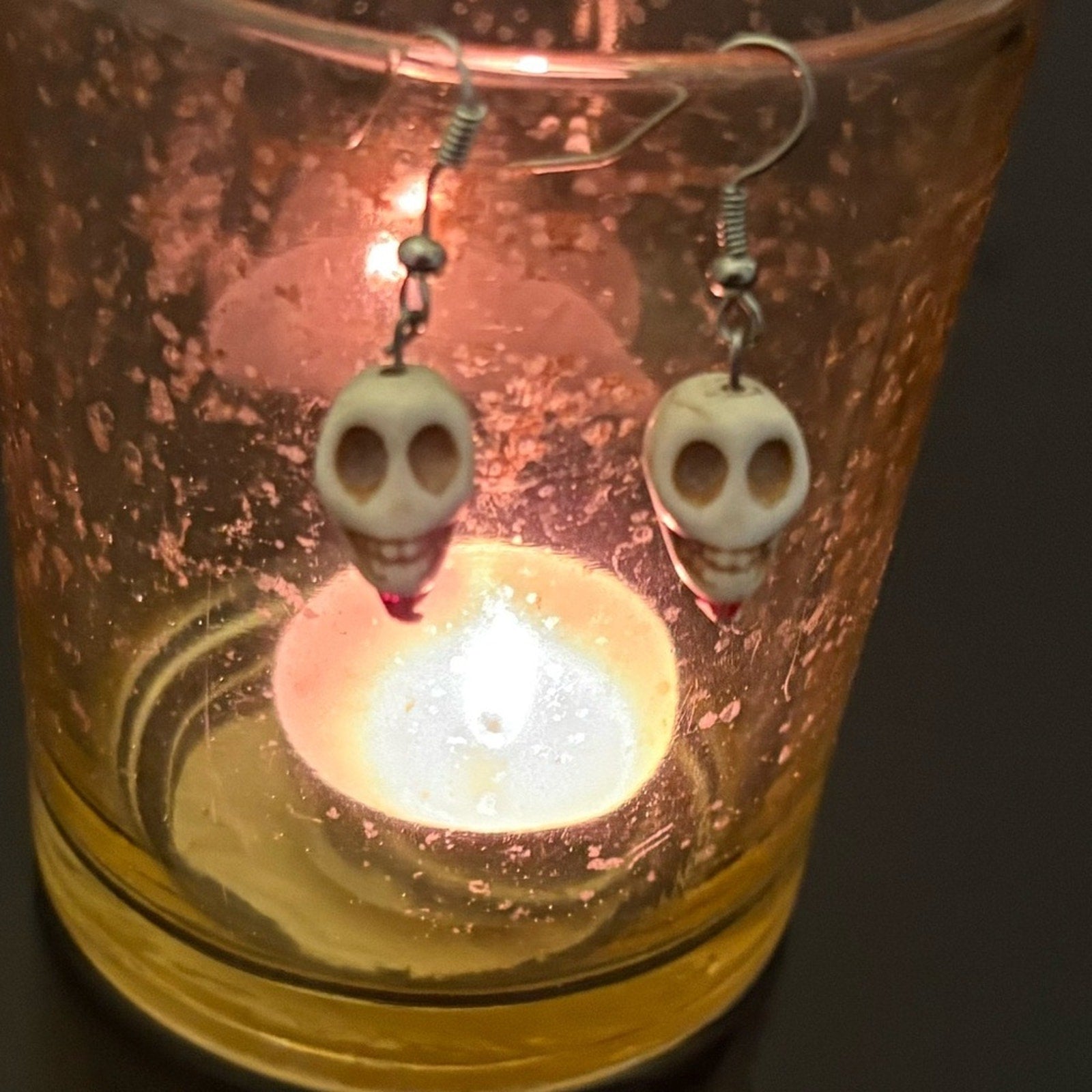 💀Handmade Skull Dangle Earrings – Spooky & Cute💀