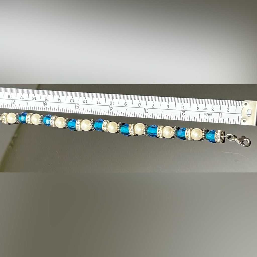 💙 Blue Crystal & Pearl Bracelet w/ Rhinestone Spacers 💙