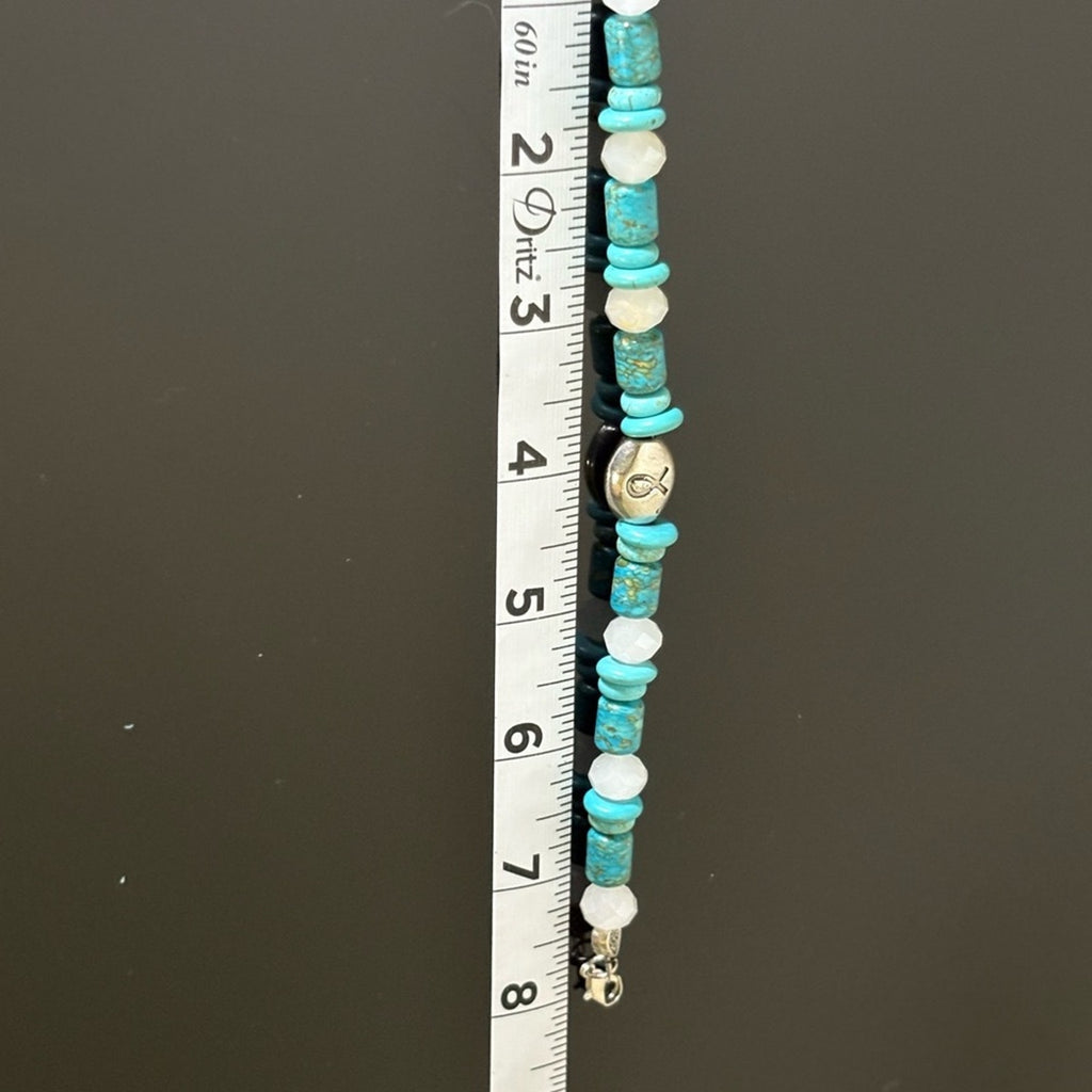 Handmade Turquoise & White Beaded Bracelet — NEW WITHOUT TAGS 🏷️