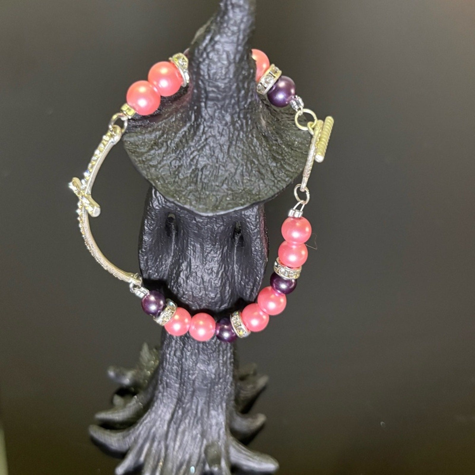 Handmade Pink & Purple Beaded Cross Bracelet — NEW WITHOUT TAG 🏷️