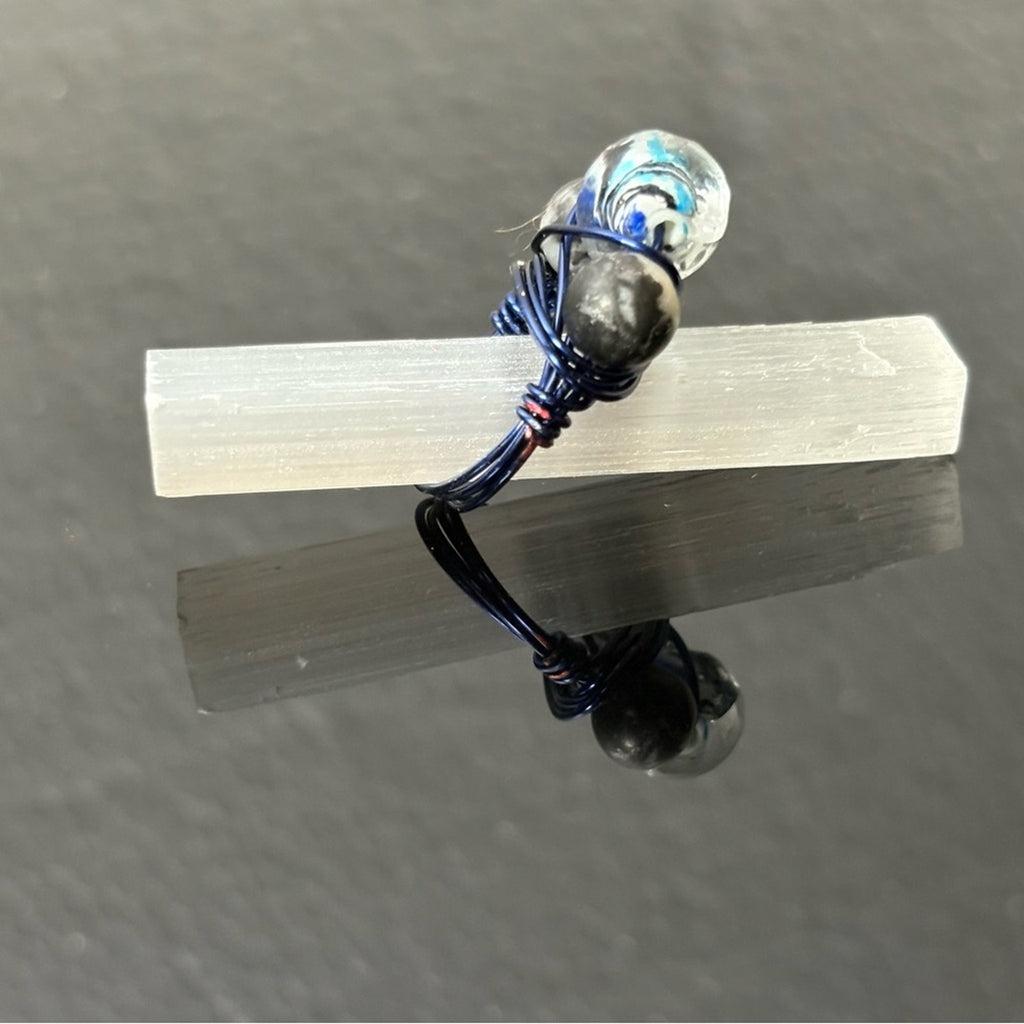 💙Handmade Wire-Wrapped Beaded Ring — NEW WITHOUT TAGS 🏷️ 💙