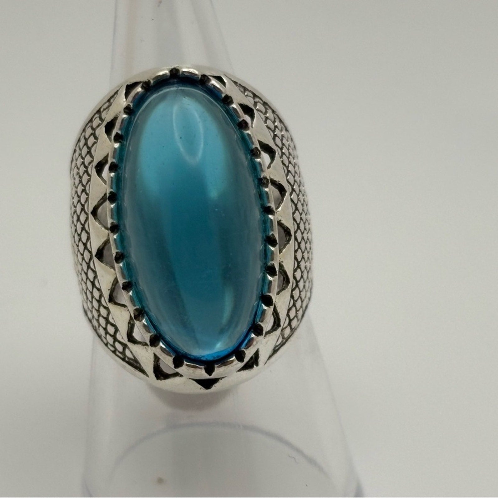 Blue Stone Statement Costume Ring – Silver Tone