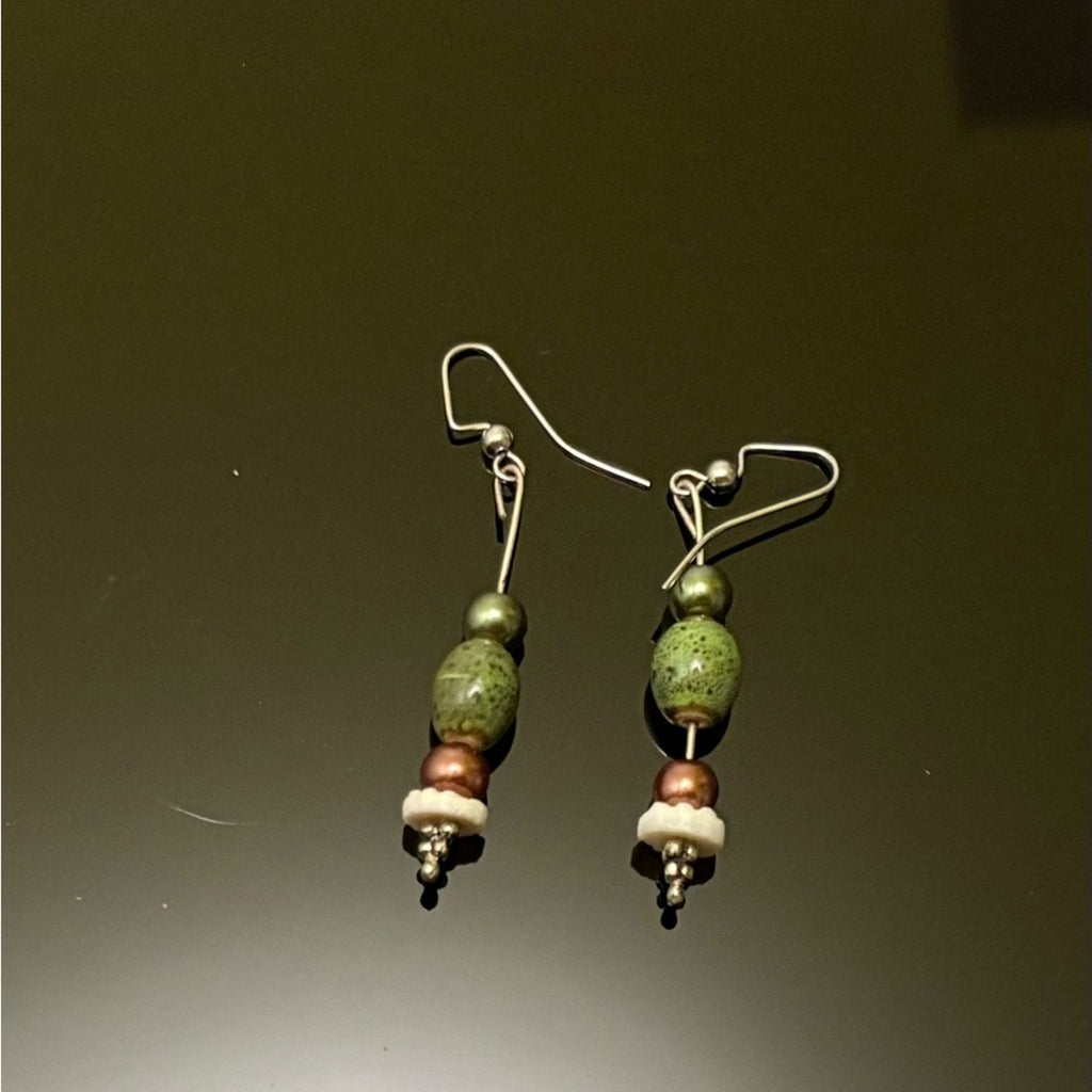 Handmade Green Beaded Jewelry Set – Bracelet, Earrings & Ring