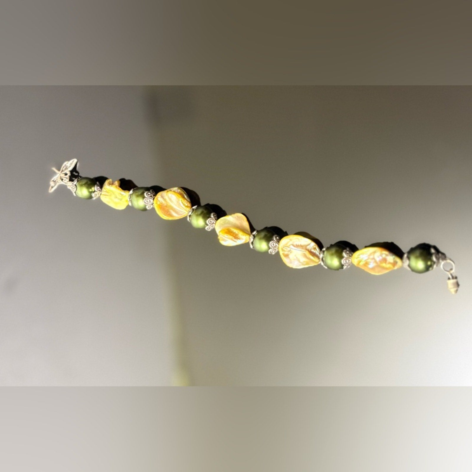 Lemon Shell & Olive Pearl Beaded Bracelet – Handmade